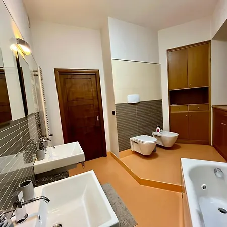 Bed and Breakfast Da Paola Νάπολη